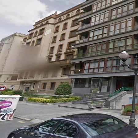 Cv33 Ostatua Hotel Bilbao Ngoại thất bức ảnh