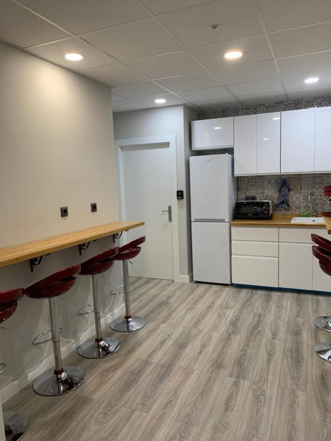 Cv33 Ostatua Hotel Bilbao Ngoại thất bức ảnh