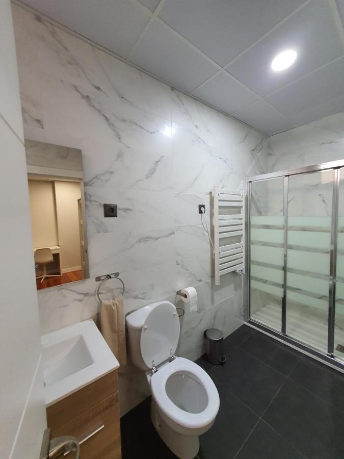 Cv33 Ostatua Hotel Bilbao Ngoại thất bức ảnh