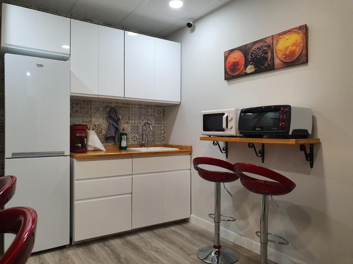 Cv33 Ostatua Hotel Bilbao Ngoại thất bức ảnh