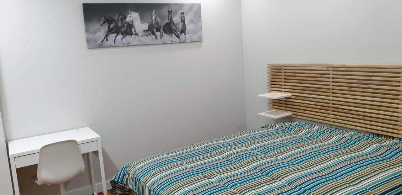 Cv33 Ostatua Hotel Bilbao Ngoại thất bức ảnh