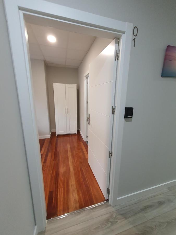Cv33 Ostatua Hotel Bilbao Ngoại thất bức ảnh