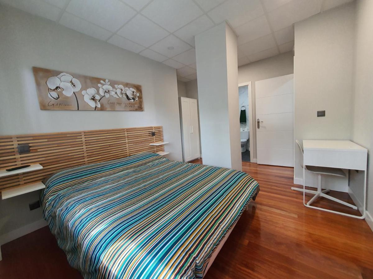 Cv33 Ostatua Hotel Bilbao Ngoại thất bức ảnh